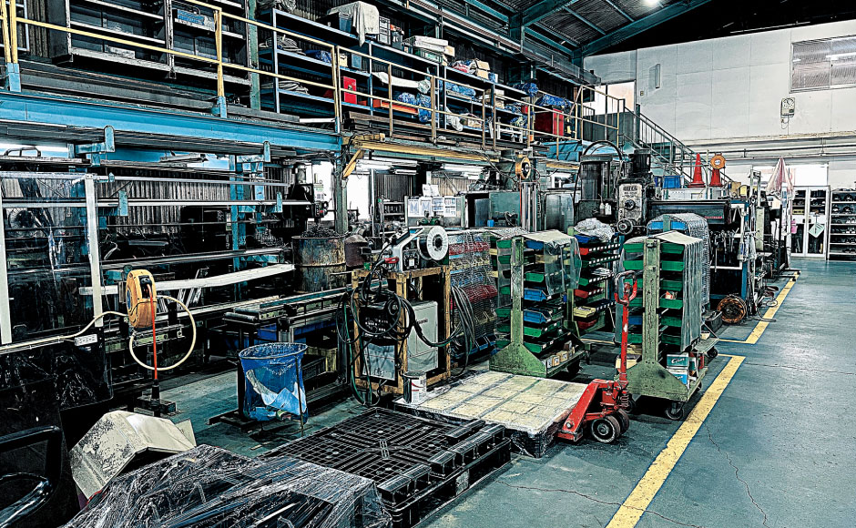 機械組み付けと設計製造